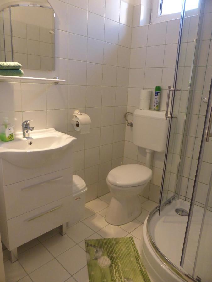 Napfeny Apartman Es Vendeghaz Егерсалок Екстер'єр фото